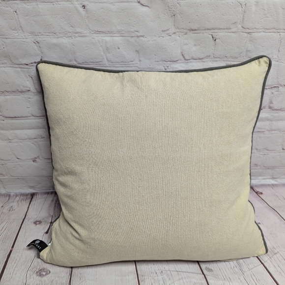 Newport Bird In A Cage 20x20 Throw Pillow Cream And Gray. NWOT - Picture 4 of 5